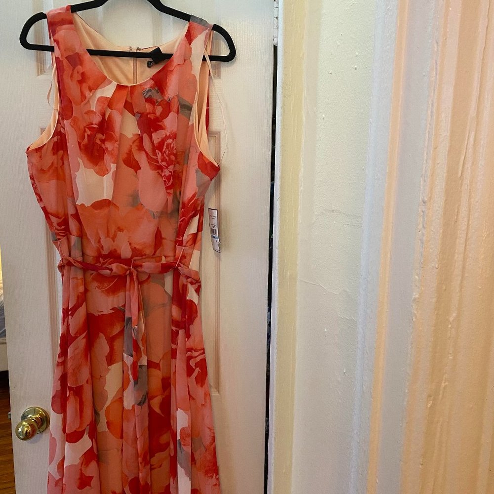 Jessica Howard Plus Size Floral-Print Midi Dress